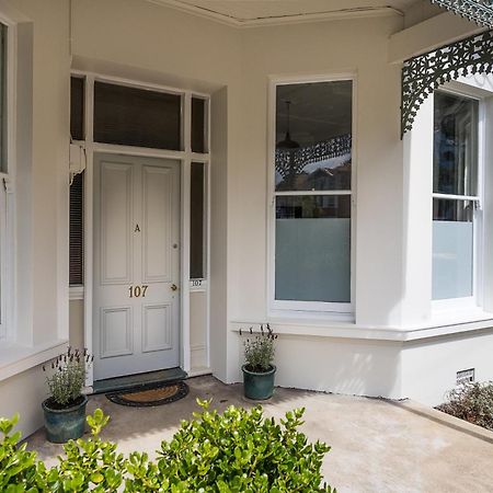 Heritage Honey - Walk To Octagon, Museum & Cafes Dunedin Exterior foto